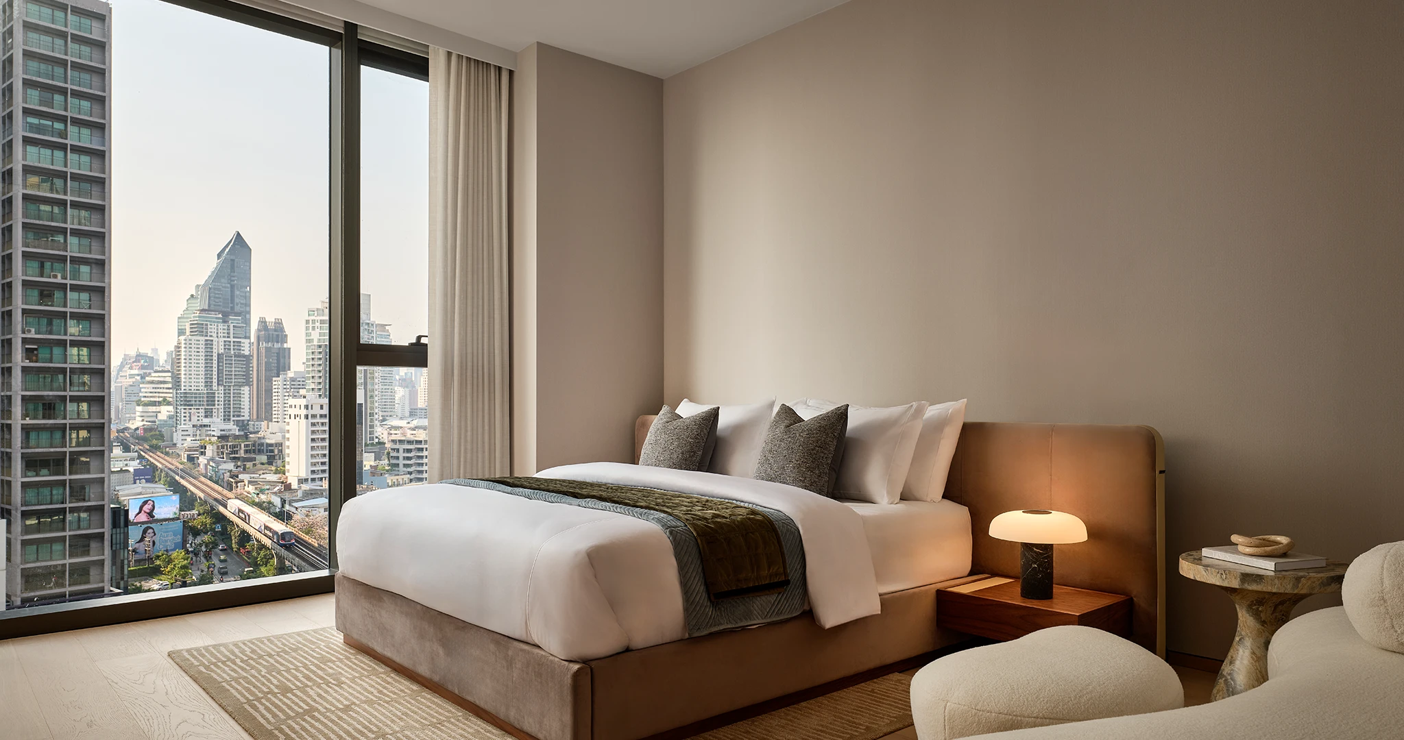 penthouse with view of bangkok at SCOPE Thonglor